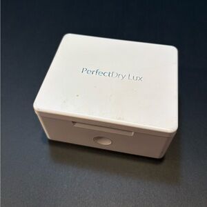 PERFECTDRY LUX AUTOMATIC HEARING AID UV-C DISINFECTING AND CLEANING SYSTEM